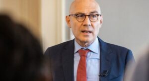 Türk: Ordu şiddet yoluyla yönetimini pekiştirmeye çalışıyor