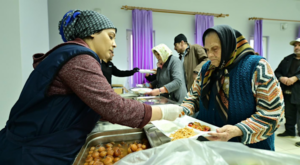 Gemlik’te Ramazan boyunca her gün halk iftarı Gemlik’te Ramazan boyunca her gün halk iftarı