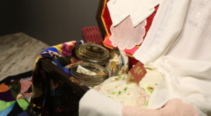 Gaziantep’te “Sandıktan Belleğe: Meral Dai’nin 70 Yıllık Çeyizi” sergisi açıldı