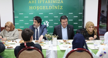 Arıkan, “Geleneksel Ahi İftarı” programına katıldı