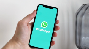 Rusya WhatsApp’ı engelledi