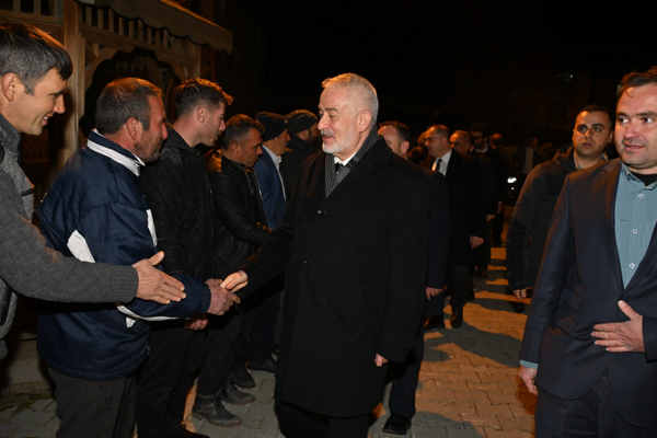 Başkan Başdeğirmen, Sarımehmetler’i ziyaret etti Başkan Başdeğirmen, Sarımehmetler’i ziyaret etti