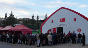Keçiören’de binlerce vatandaş iftar sofrasında buluşuyor
