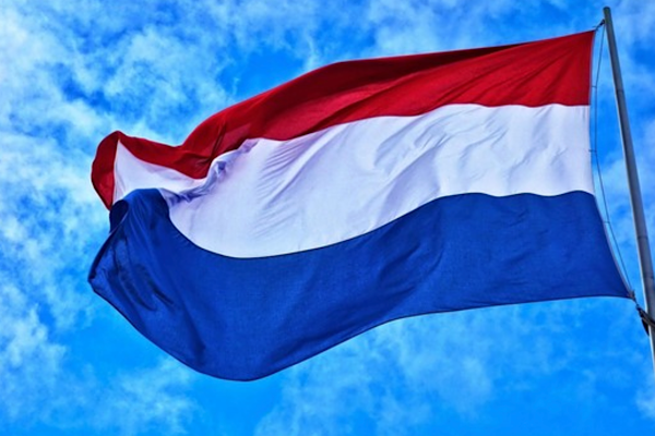 Hollanda short track takımı, bayrak yarışında altın madalya kazandı Hollanda short track takımı, bayrak yarışında altın madalya kazandı