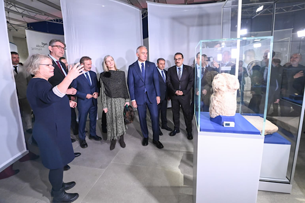 Ersoy: İnsanlık tarihine açılan çok önemli bir kapıyı Berlin’de araladık Ersoy: İnsanlık tarihine açılan çok önemli bir kapıyı Berlin’de araladık