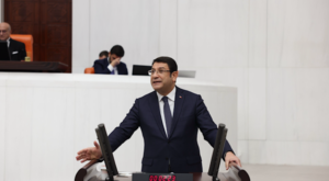 Şahin: Siyaset, sorumluluk zemininde yapıldığında anlam kazanır