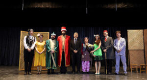 Gemlik’te Ramazan etkinlikleri kapsamında Orta Oyunu düzenlendi