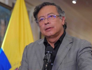 Petro: Trump ile görüşmemiz, doğrudan ve açık bir diyaloğu yeniden tesis etti