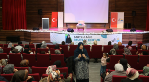 Van’da “Mutlu Aile, Mutlu Çocuk” konferansı gerçekleştirildi