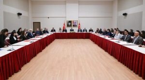 İhtisaslaştırılmış Çocuk Evleri için güçlendirici bakım modeli toplantısı yapıldı