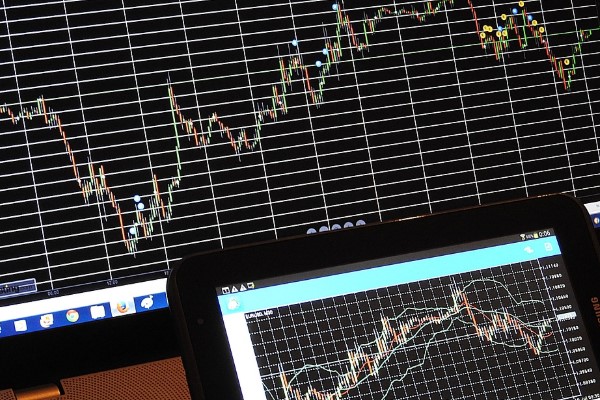 BIST100 Endeksi, gün içinde 13680-13912 bandında hareket etti BIST100 Endeksi, gün içinde 13680-13912 bandında hareket etti