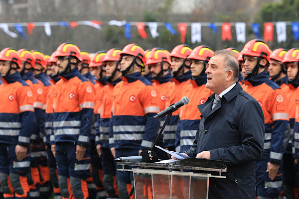İstanbul Büyükşehir Belediyesi itfaiye teşkilatına 578 yeni personel katıldı
