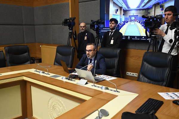 Doç. Dr. Selçuk, TBMM Çocuk Suça Sürüklenenler Komisyonu toplantısında sunum yaptı Doç. Dr. Selçuk, TBMM Çocuk Suça Sürüklenenler Komisyonu toplantısında sunum yaptı