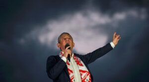 CHP Genel Başkanı Özel’den Galatasaray’a tebrik