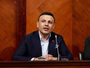 Çelik: Mehmet Murat Çalık tutuksuz yargılanmalıdır