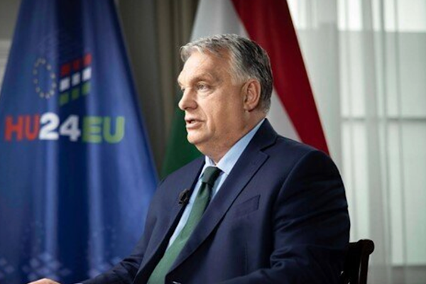 Orban: Macaristan, Kiev ve Brüksel’den gelen baskılarla karşı karşıya Orban: Macaristan, Kiev ve Brüksel’den gelen baskılarla karşı karşıya