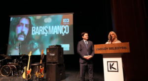 Barış Manço vefat yıl dönümünde Kadıköy’de anıldı Barış Manço vefat yıl dönümünde Kadıköy’de anıldı