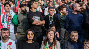 Eş Başkan Bucak, Amedspor maçını izledi