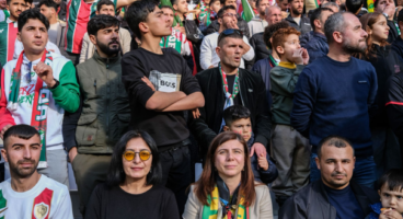 Eş Başkan Bucak, Amedspor maçını izledi