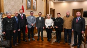 Kocaeli Dostluk Kulübü ve Kafkas derneklerinden Vali Aktaş’a ziyaret
