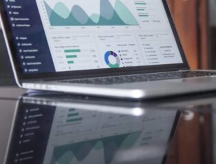 ABD’de teknoloji hisseleri yoğun satışların ardından toparlandı