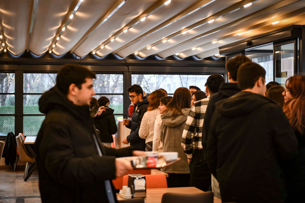 Ankara’da üniversite öğrencilerine ücretsiz sahur ve iftar sofraları kuruluyor Ankara’da üniversite öğrencilerine ücretsiz sahur ve iftar sofraları kuruluyor