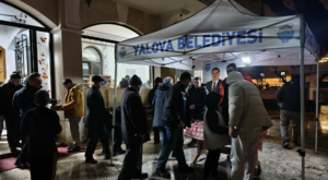 Yalova’da Berat Kandili ikramı Yalova’da Berat Kandili ikramı