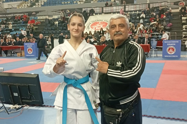 Başkan Ertemur: Sporcularımıza desteğimizi sürdürmeye kararlıyız Başkan Ertemur: Sporcularımıza desteğimizi sürdürmeye kararlıyız