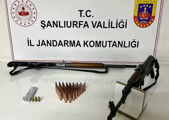 Şanlıurfa’da ruhsatsız silah operasyonu Şanlıurfa’da ruhsatsız silah operasyonu