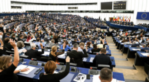 Avrupa Parlamentosu, AB-ABD ticaret anlaşmasını yeniden yürürlüğe koydu