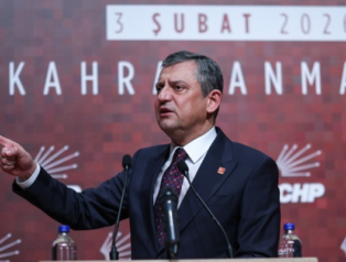 CHP Genel Başkanı Özel, Adıyaman’da deprem şehitlerini andı