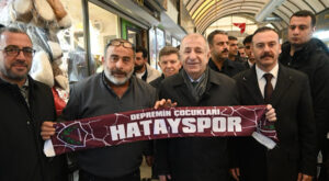 Zafer Partisi Genel Başkanı Özdağ, Hatay’da temaslarda bulundu Zafer Partisi Genel Başkanı Özdağ, Hatay’da temaslarda bulundu