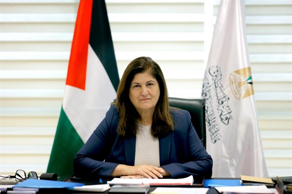 Shaheen, aktivistler ve sivil toplum örgütleriyle bir araya geldi