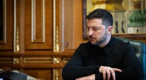 Zelenski: Rusya’nın büyük çaplı saldırılarının ardından enerji tesisleri ciddi hasar gördü Zelenski: Rusya’nın büyük çaplı saldırılarının ardından enerji tesisleri ciddi hasar gördü