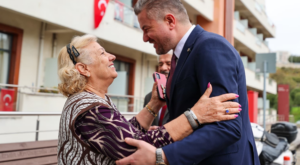 Başkan Duman’dan huzurevine bayram ziyareti