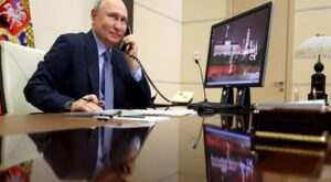 Putin, BAE Devlet Başkanı Al Nahyan ile görüştü