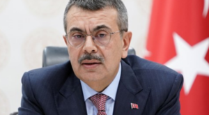 Bakan Tekin, AK Parti Erzurum İl Başkanlığını ziyaret etti