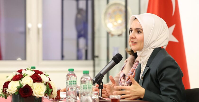 Bakan Göktaş, AK Parti Genel Başkan Yardımcısı Yayman ile görüştü Bakan Göktaş, AK Parti Genel Başkan Yardımcısı Yayman ile görüştü