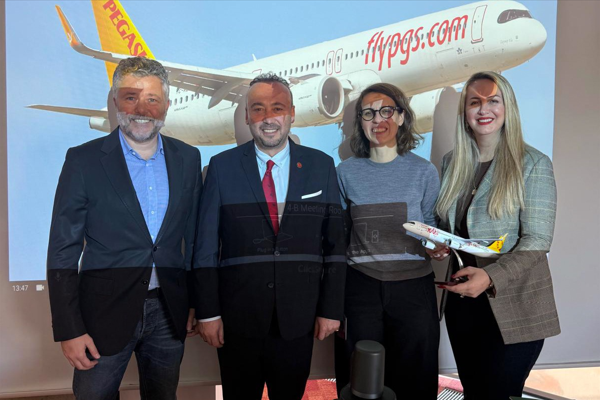 Başkan Yalım, Pekesen ve beraberindeki heyet ile bir araya geldi