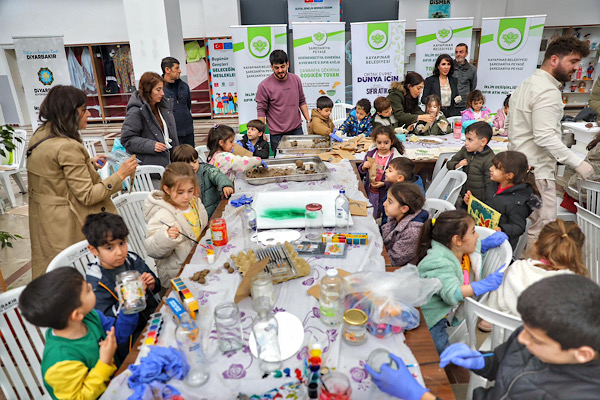 Sümer Park’ta “Tohum Topu” atölyesi düzenlendi Sümer Park’ta “Tohum Topu” atölyesi düzenlendi