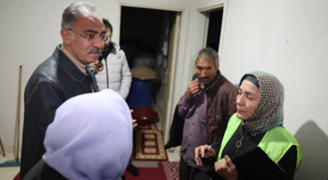 Başkan Kuş, Eyyübiye’de haneleri ziyaret etti