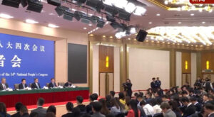 “İmalat ve hizmet sektörleri, her yıl milyonlarca kişiye istihdam sağlıyor” “İmalat ve hizmet sektörleri, her yıl milyonlarca kişiye istihdam sağlıyor”