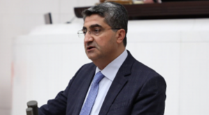 Ekmen: Gazeteciler gözdağıyla terbiye edilemez Ekmen: Gazeteciler gözdağıyla terbiye edilemez