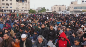 Gazze’de 2 yıl sonra ilk bayram namazı kılındı