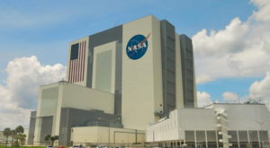 NASA: Artemis 2 için roket ve Orion, fırlatma rampasına ulaştı