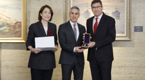 Bulgaristan Başbakanı Gyurov, Dışişleri Bakanlığı’nı tebrik etti Bulgaristan Başbakanı Gyurov, Dışişleri Bakanlığı’nı tebrik etti