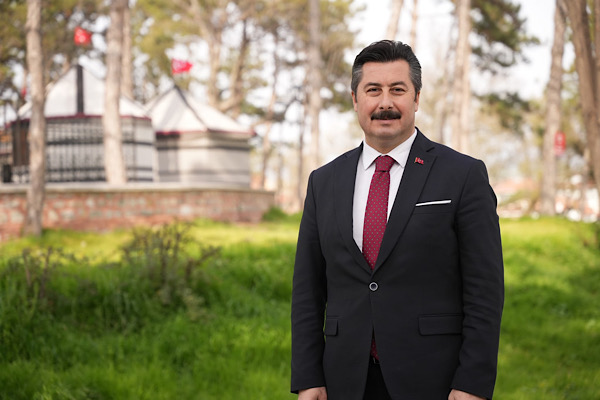 Özel: Sahadaki alın terimiz, sizlerden aldığımız hayır dualarla anlam kazanıyor Özel: Sahadaki alın terimiz, sizlerden aldığımız hayır dualarla anlam kazanıyor