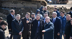 Başkan Genç, Uzunkum Yaşam Alanı Projesi için saha çalışmalarını başlattı