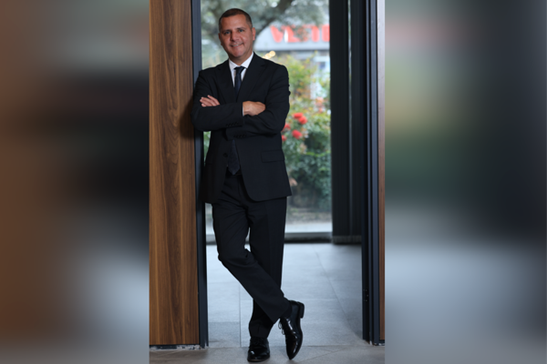 Sürat Lojistik, otomatik depolama ve akıllı rota sistemleriyle geleceği inşa ediyor Sürat Lojistik, otomatik depolama ve akıllı rota sistemleriyle geleceği inşa ediyor