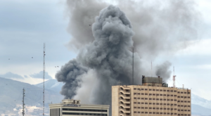 Wang Yi İran, Umman ve Fransa dışişleri bakanlarıyla görüştü